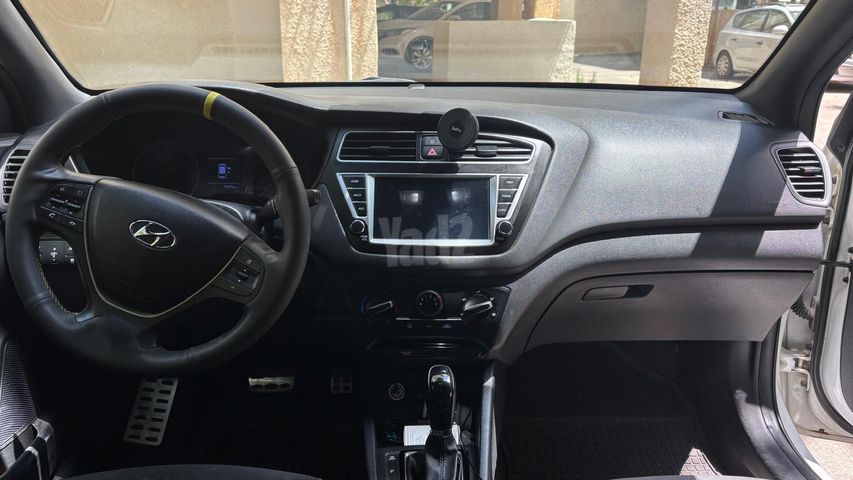 מודעת רכב יונדאי i20
