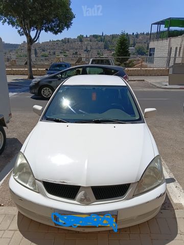 מיצובישי לנסר