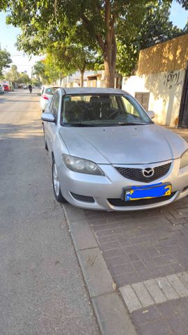 מודעת רכב מאזדה 3