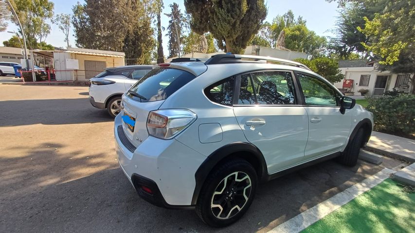 סובארו XV