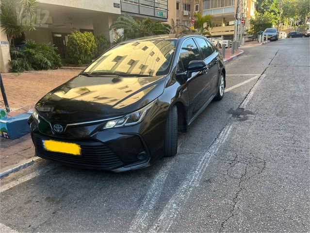 טויוטה קורולה