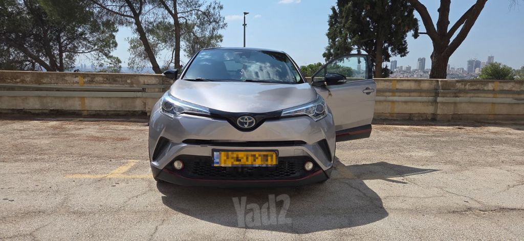 טויוטה C-HR