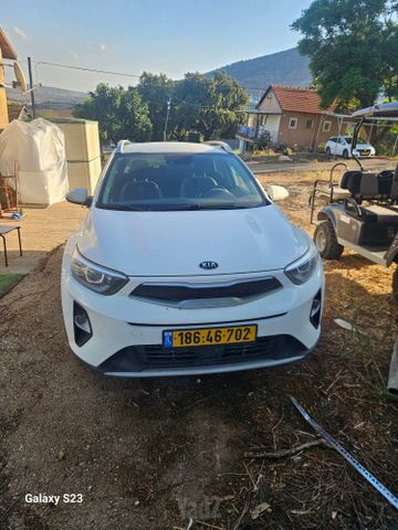מודעת רכב קיה סטוניק