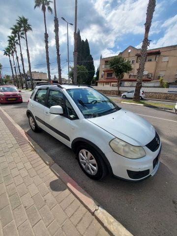 סוזוקי SX4