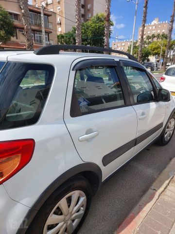 סוזוקי SX4