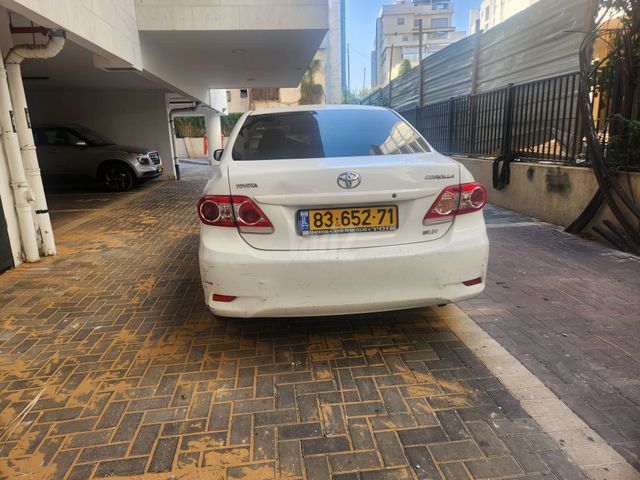 טויוטה קורולה