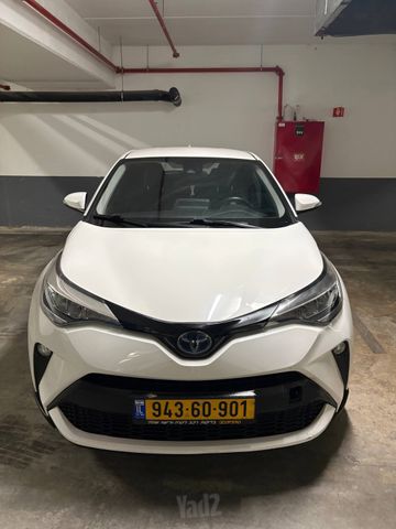 טויוטה C-HR