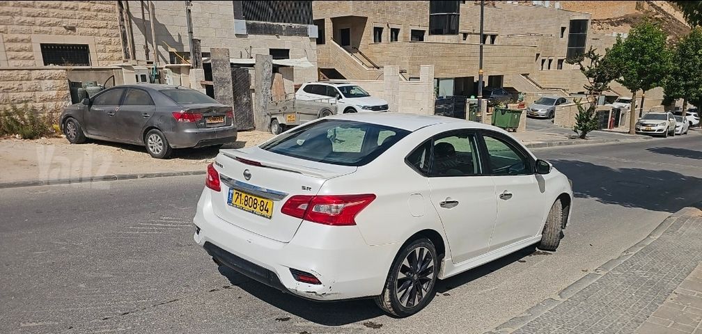 ניסאן סנטרה