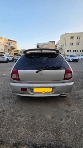 מיצובישי קולט