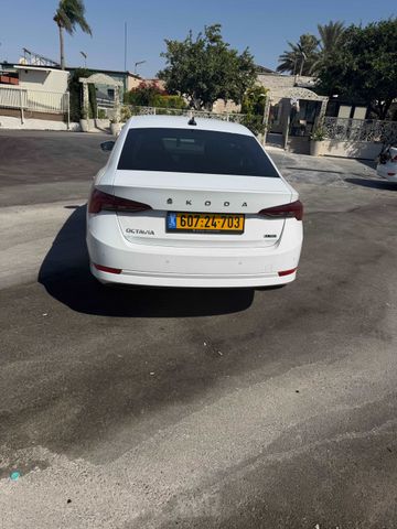 סקודה אוקטביה