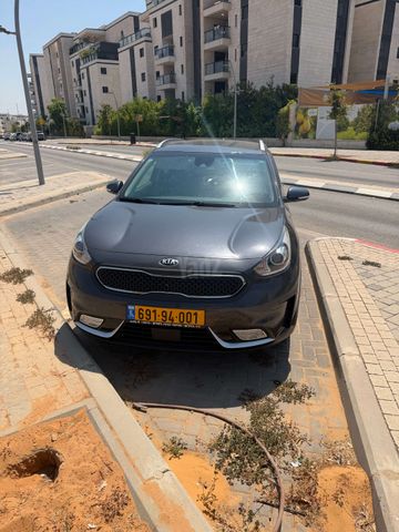 קיה נירו