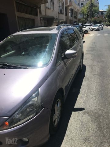 מיצובישי גרנדיס