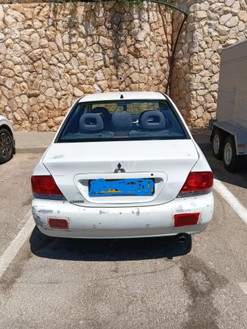 מיצובישי לנסר