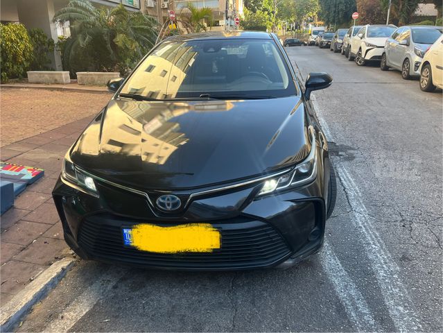 טויוטה קורולה