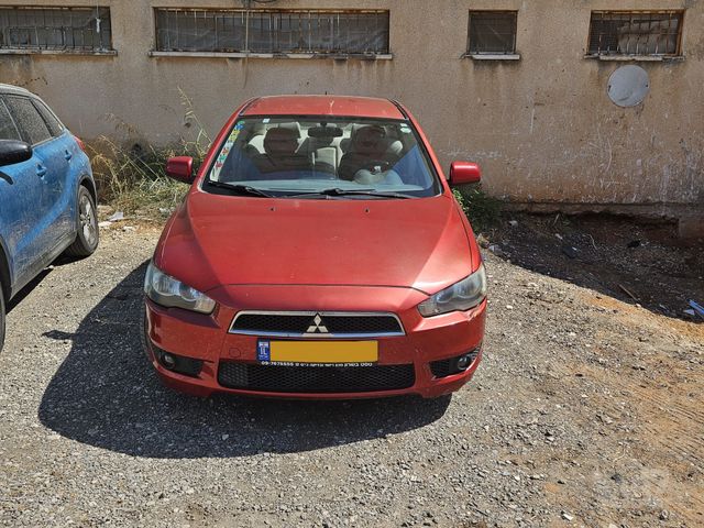 מיצובישי לנסר