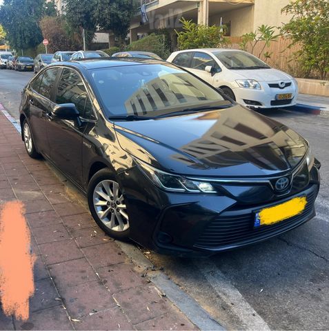 מודעת רכב טויוטה קורולה
