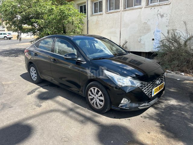 יונדאי אקסנט i25