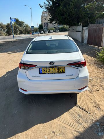 טויוטה קורולה
