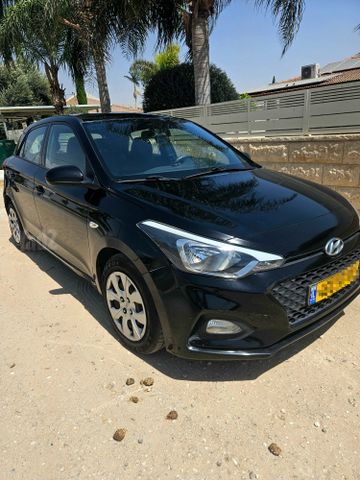 יונדאי i20