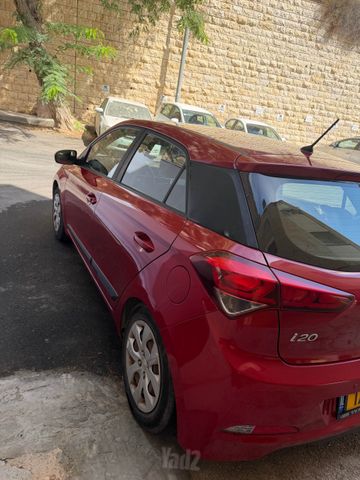 יונדאי i20