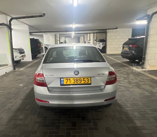 סקודה אוקטביה 