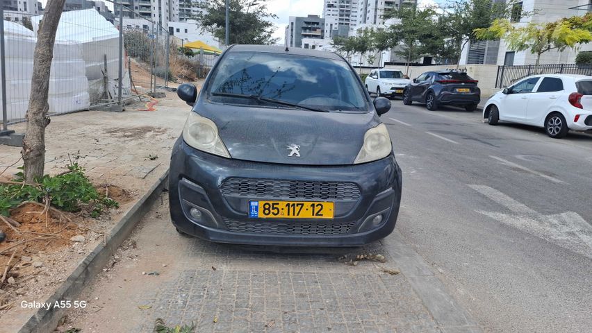 מודעת רכב פיג'ו 107