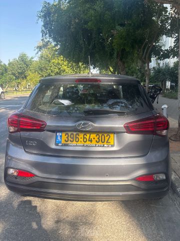 יונדאי i20