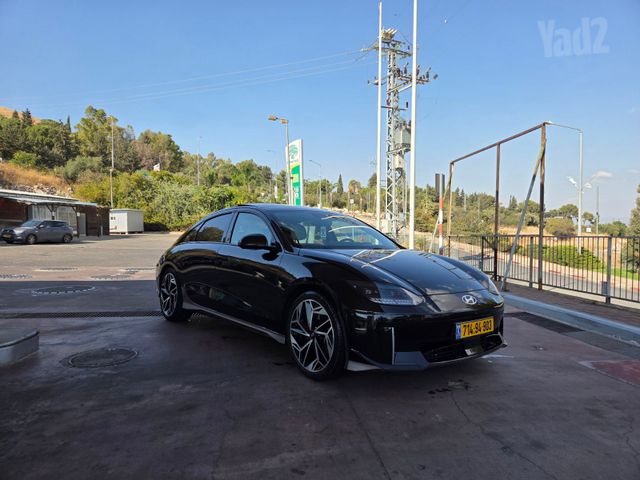 יונדאי איוניק 6