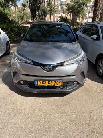 טויוטה C-HR