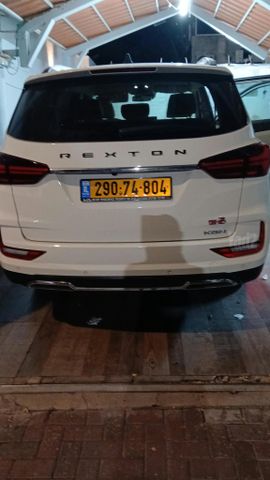 מודעת רכב קיי גי אם  רקסטון