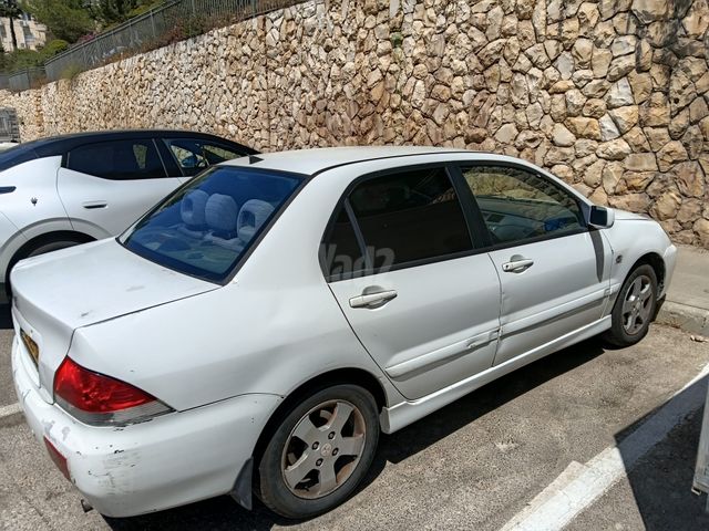 מיצובישי לנסר