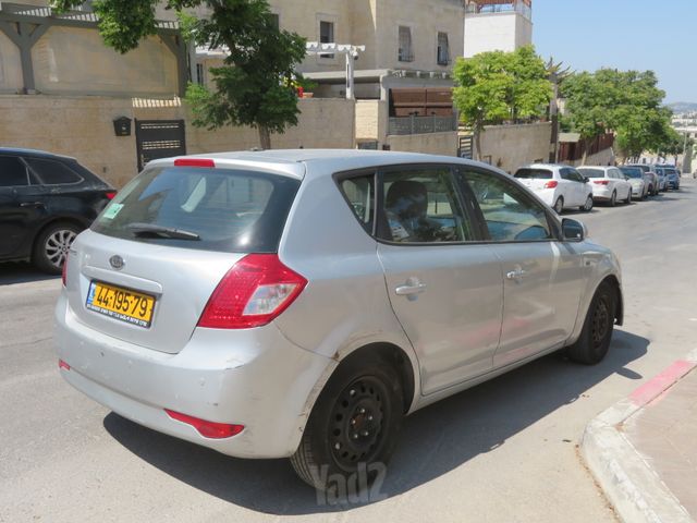 מודעת רכב קיה סיד