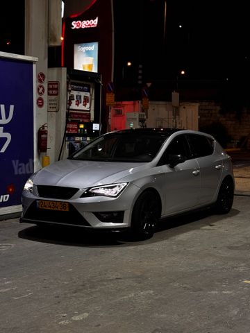 סיאט לאון