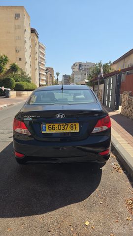 מודעת רכב יונדאי אקסנט i25