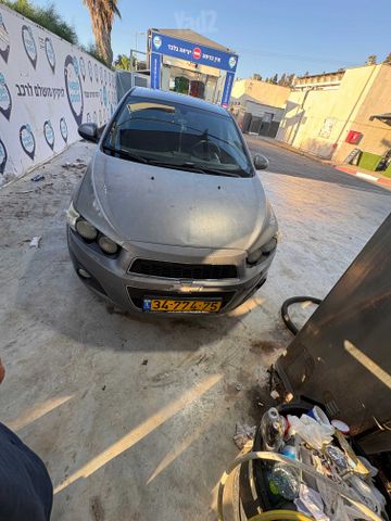 שברולט סוניק