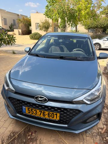 יונדאי i20