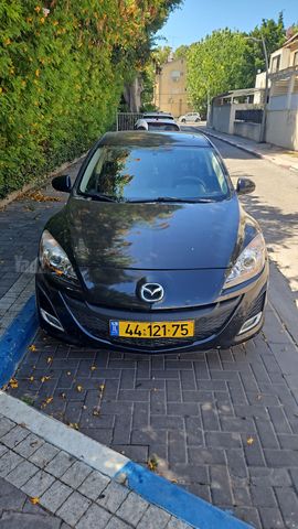 מאזדה 3