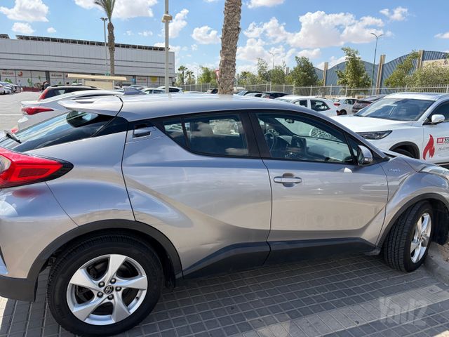 טויוטה C-HR