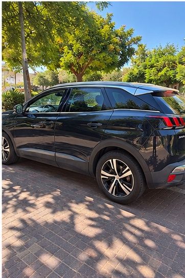 פיג'ו 3008