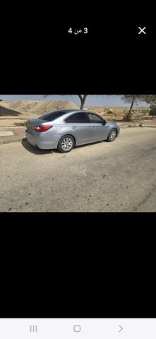 סובארו B4/לגאסי