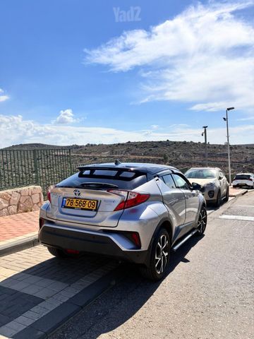 טויוטה C-HR