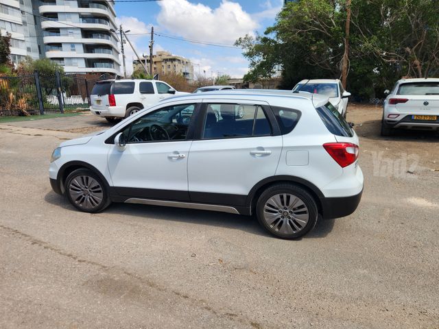 סוזוקי קרוסאובר