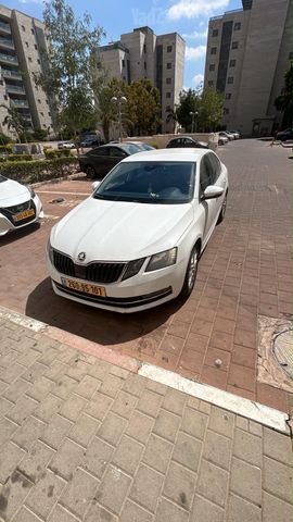 מודעת רכב סקודה אוקטביה