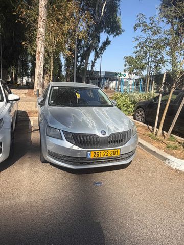סקודה אוקטביה