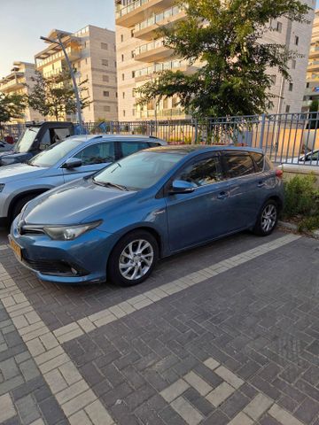 טויוטה אוריס