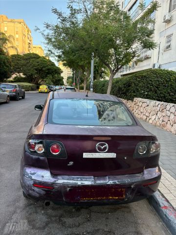 מאזדה 3