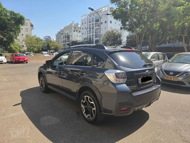 סובארו XV