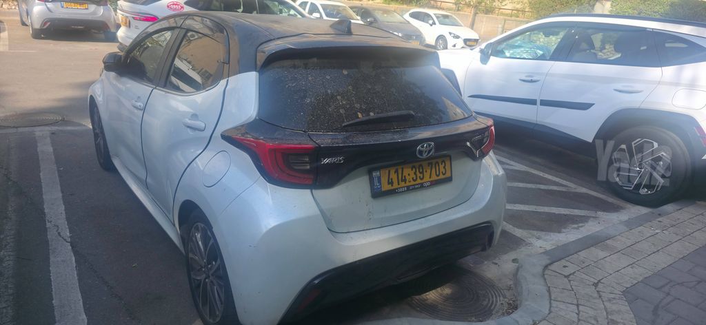 טויוטה יאריס