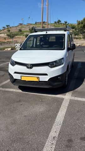 טויוטה פרואייס סיטי