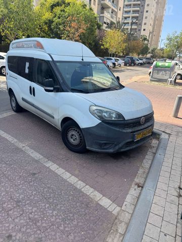 פיאט דובלו